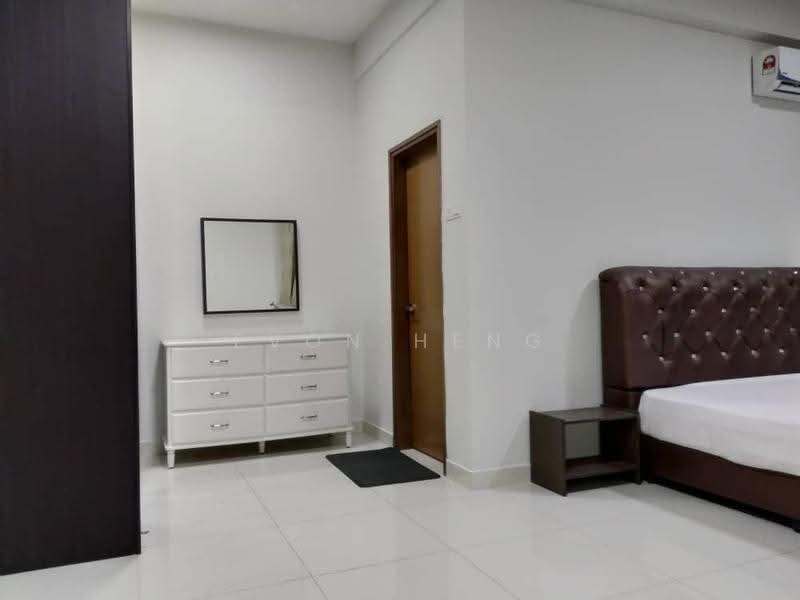 Kondominium untuk Dijual di Sri Putramas III / Royal Regent - Evon Heng - Bedroom - PropertyGuru.com.my