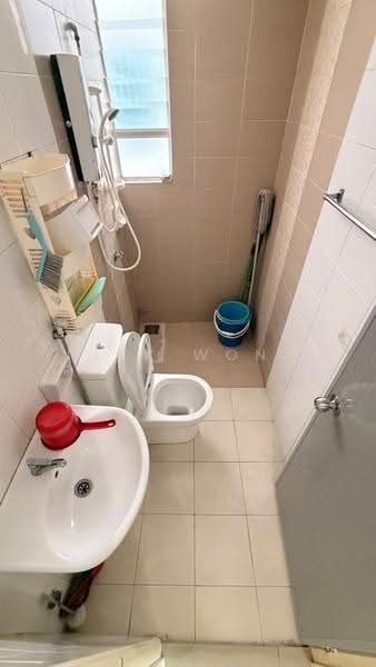 Condominium for Rent at The Zest @ Kinrara 9 - Nick Wong - Bathroom - PropertyGuru.com.my