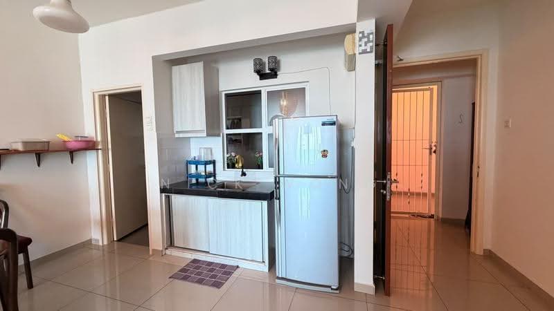 Condominium for Rent at The Zest @ Kinrara 9 - Nick Wong - Kitchen - PropertyGuru.com.my