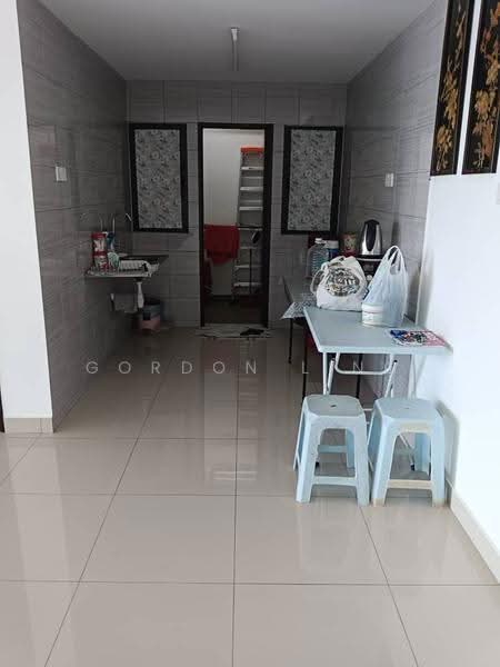 Service Residence for Sale at Symphony Tower (Menara Simfoni) - Gordon Ling - Kitchen - PropertyGuru.com.my