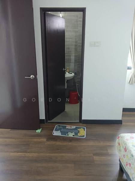 Service Residence for Sale at Symphony Tower (Menara Simfoni) - Gordon Ling - Bathroom - PropertyGuru.com.my