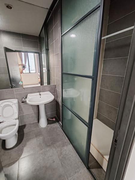 Condominium for Rent at Empire Damansara (Empire SOHO 2) - Tom Lee - Bathroom - PropertyGuru.com.my