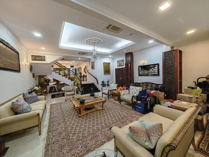 Rumah Berkembar untuk Dijual di SS4 (Petaling Jaya) - Jacky Leong - Living Room - PropertyGuru.com.my