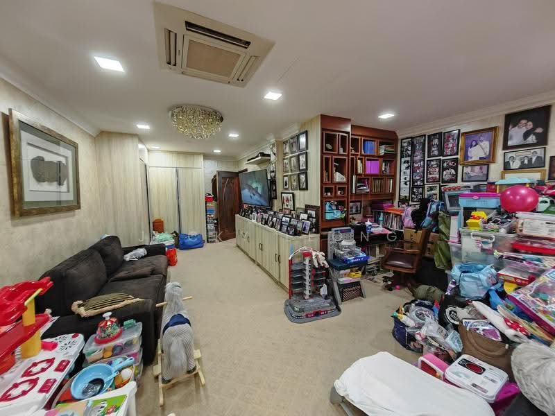 Rumah Berkembar untuk Dijual di SS4 (Petaling Jaya) - Jacky Leong - Living Room - PropertyGuru.com.my