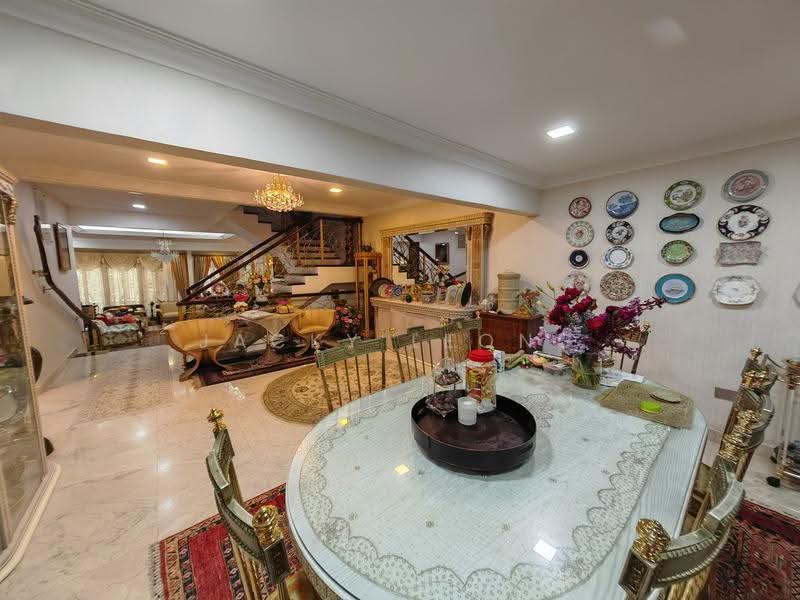 Rumah Berkembar untuk Dijual di SS4 (Petaling Jaya) - Jacky Leong - Dining Room - PropertyGuru.com.my