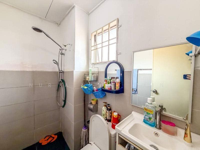 2-storey Terraced House for Sale in Jenjarom (Selangor) - Nur Ain Mat Zain - PropertyGuru.com.my