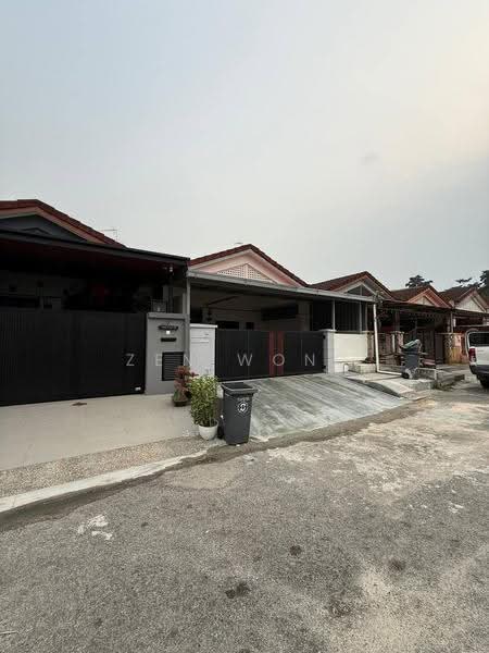Rumah Teres 1-Tingkat untuk Dijual di Taman Puteri Wangsa (Ulu Tiram) - Zen Wong - Exterior - PropertyGuru.com.my