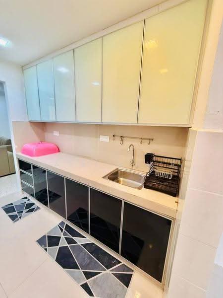 Pangsapuri untuk Disewa di Sri Kayangan (Casa Desira) - Basri Munir - Kitchen - PropertyGuru.com.my