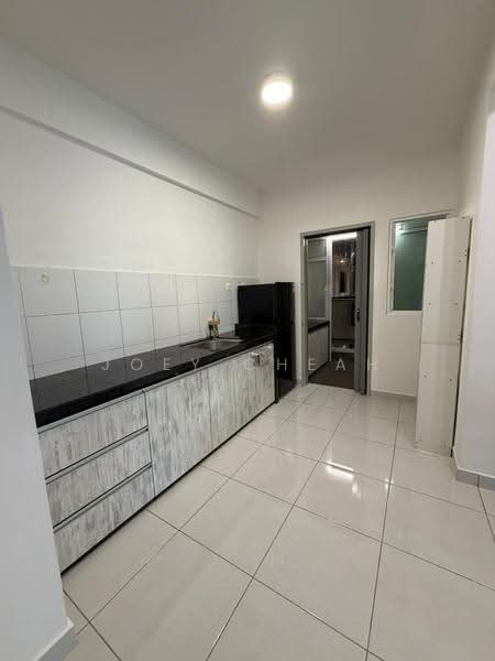 Condominium for Rent at Fairview Residence - Joey Cheah - Kitchen - PropertyGuru.com.my