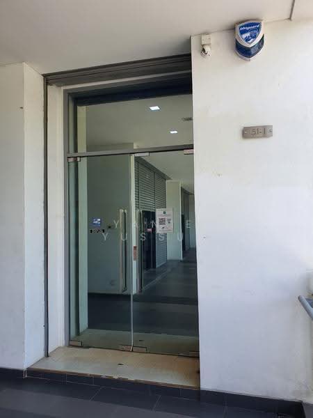 Shop / Office untuk Dijual di Bandar Kinrara Seksyen 5 (Bandar Kinrara) - Yanie Yussuf - Entrance - PropertyGuru.com.my