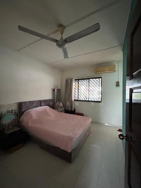 Rumah Teres 2-Tingkat untuk Dijual di Taman Johor Jaya (Johor Bahru) - Jayden Ng - Bedroom - PropertyGuru.com.my