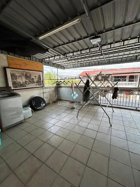 Rumah Teres 2-Tingkat untuk Dijual di Taman Johor Jaya (Johor Bahru) - Jayden Ng - Balcony - PropertyGuru.com.my
