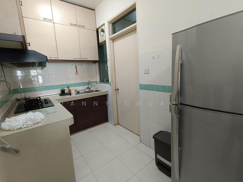 Kondominium untuk Disewa di Metropolitan Square Service Residence - Danny Chuah - Kitchen - PropertyGuru.com.my