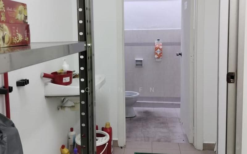 Shop for Rent in Taman Malim Jaya (Bachang) - CHIN FN - Bathroom - PropertyGuru.com.my