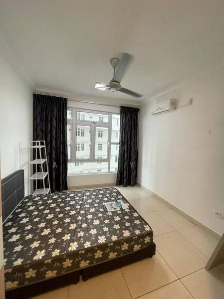 Service Residence for Sale at Pangsapuri Tanah Emas (Golden Sands) - Janice Yong - Bedroom - PropertyGuru.com.my