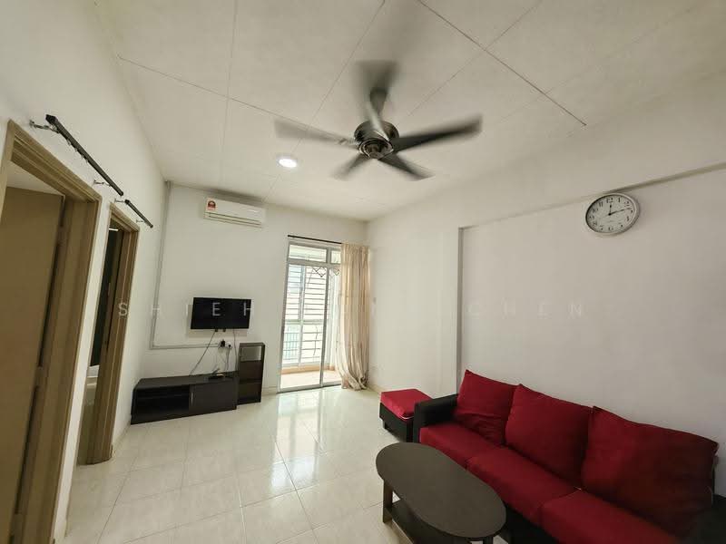 Pangsapuri untuk Dijual di Nusa Bestari Shoplot Apartment - Shieh Long Chen - Living Room - PropertyGuru.com.my