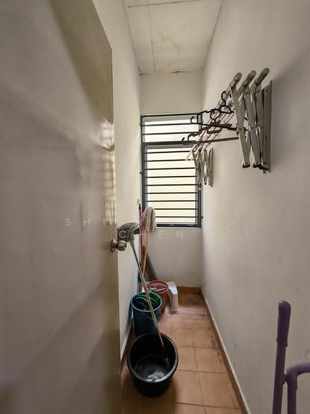 Pangsapuri untuk Dijual di Nusa Bestari Shoplot Apartment - Shieh Long Chen - Interior - PropertyGuru.com.my
