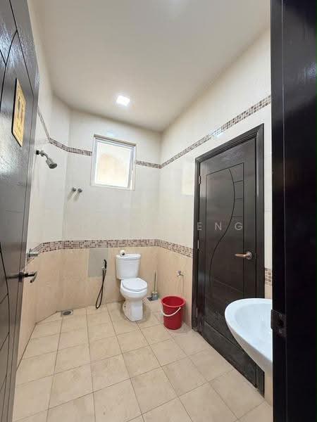 Bungalow House for Sale in Country Heights (Kajang) - Soon Sheng Law - Bathroom - PropertyGuru.com.my
