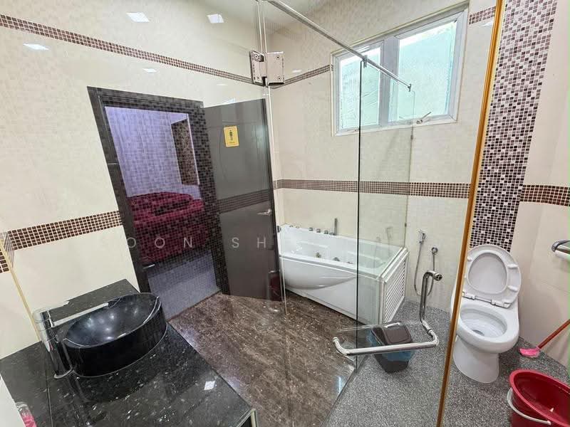 Bungalow House for Sale in Country Heights (Kajang) - Soon Sheng Law - PropertyGuru.com.my
