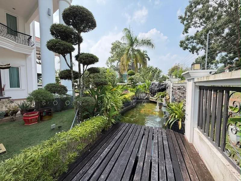 Bungalow House for Sale in Country Heights (Kajang) - Soon Sheng Law - Exterior - PropertyGuru.com.my