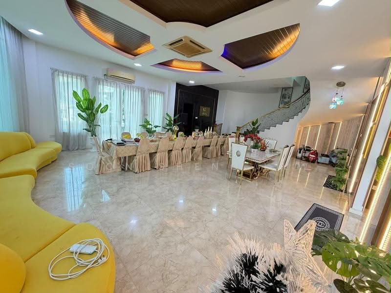 Bungalow House for Sale in Country Heights (Kajang) - Soon Sheng Law - Living Room - PropertyGuru.com.my