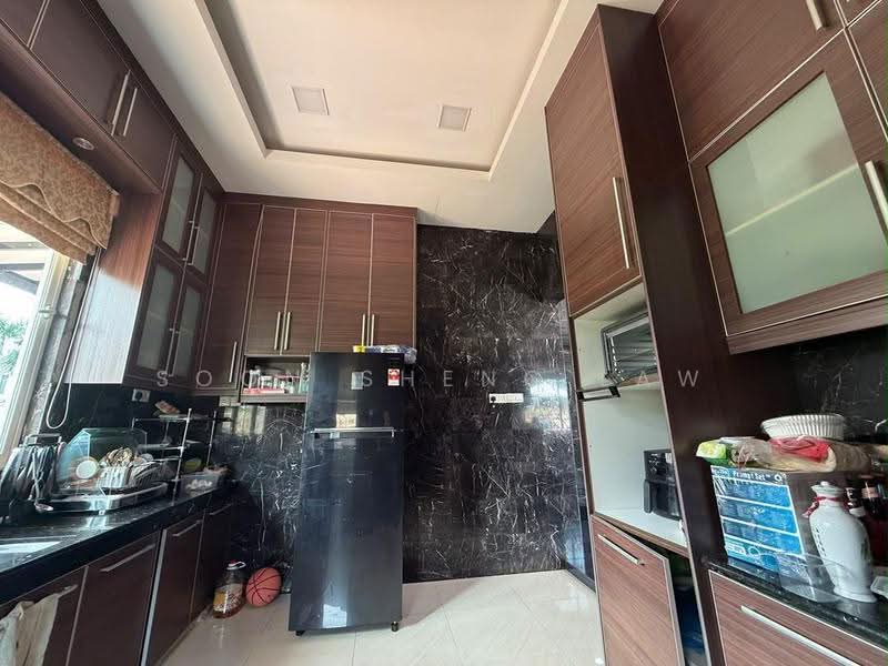Bungalow House for Sale in Country Heights (Kajang) - Soon Sheng Law - Kitchen - PropertyGuru.com.my