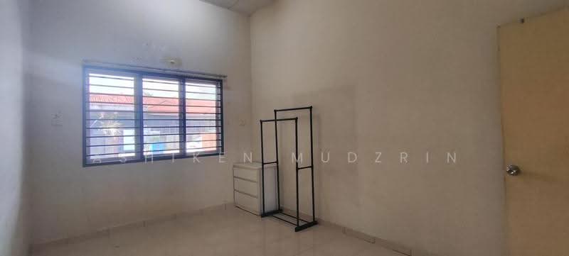 Rumah Teres 1-Tingkat untuk Disewa di Seksyen 29 (Shah Alam) - Ashiken Mudzrin - PropertyGuru.com.my