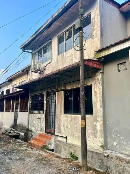 Rumah Teres untuk Dijual di Taman Kemas (Tampoi) - Arzaim Barimin - Exterior - PropertyGuru.com.my