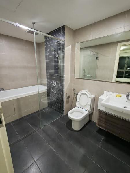 Kondominium untuk Disewa di Teega Residences - Nicole Pua - Bathroom - PropertyGuru.com.my