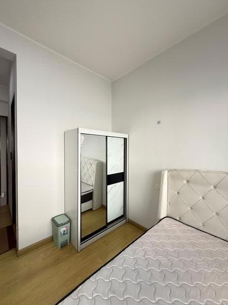 Condominium for Rent at Bay Laurel @ Country Garden Danga Bay - DX GAN - Bedroom - PropertyGuru.com.my