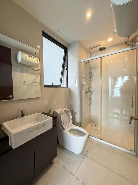 Condominium for Rent at Bay Laurel @ Country Garden Danga Bay - DX GAN - Bathroom - PropertyGuru.com.my
