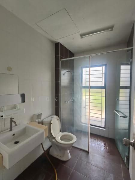 2-storey Terraced House for Rent in Puchong (Selangor) - Nick Wong - Bathroom - PropertyGuru.com.my