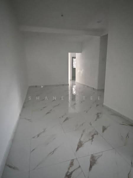 1-storey Terraced House for Sale in Kluang (Johor) - Shanel Tee - Interior - PropertyGuru.com.my