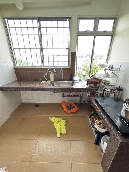 Flat for Sale at Sri Mewah (Kampung Aman 1) - Sally Wong - Kitchen - PropertyGuru.com.my
