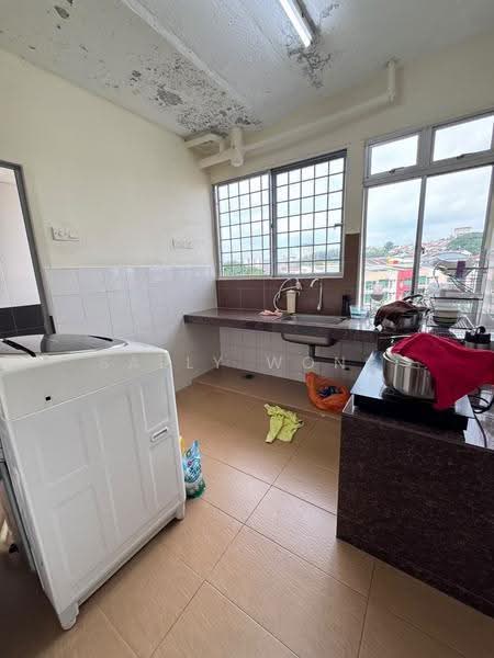 Flat for Sale at Sri Mewah (Kampung Aman 1) - Sally Wong - Kitchen - PropertyGuru.com.my