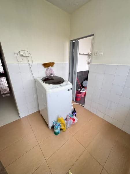 Flat for Sale at Sri Mewah (Kampung Aman 1) - Sally Wong - Interior - PropertyGuru.com.my