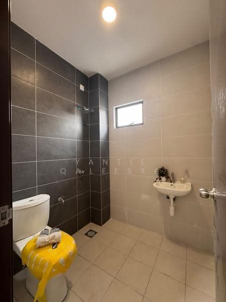 Rumah Teres 1-Tingkat untuk Dijual di Sepang (Selangor) - Yantie Qaleesya - Bathroom - PropertyGuru.com.my