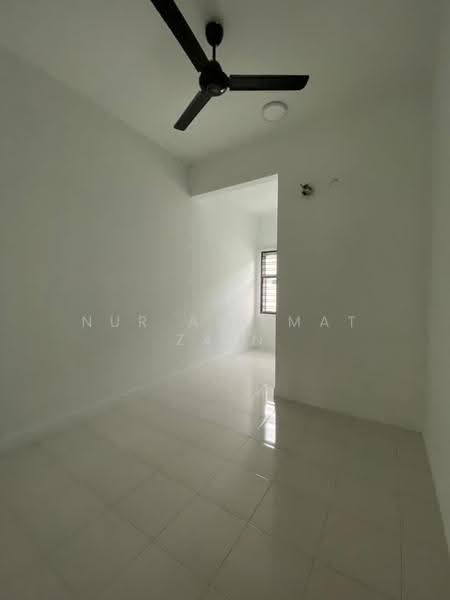 2-storey Terraced House for Sale in Bandar Saujana Putra (Tanjong Duabelas) - Nur Ain Mat Zain - PropertyGuru.com.my