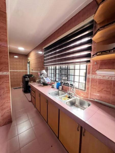 2-storey Terraced House for Sale in Bandar Putra Kulai (Kulai) - Daniel Yong - Kitchen - PropertyGuru.com.my