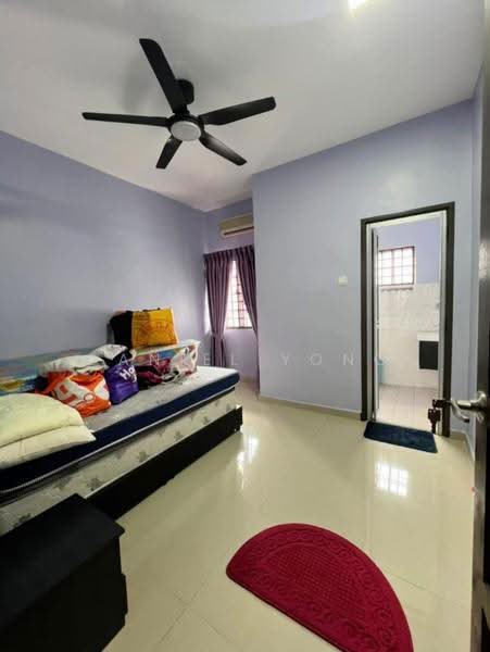 2-storey Terraced House for Sale in Bandar Putra Kulai (Kulai) - Daniel Yong - Bedroom - PropertyGuru.com.my