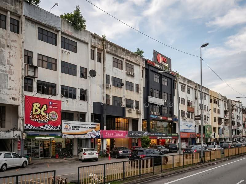 Shop for Sale in Batu Caves (Selangor) - Rony Chong - Exterior - PropertyGuru.com.my