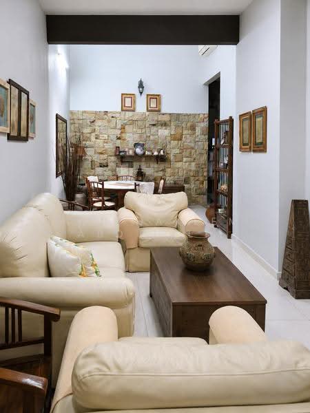 Rumah Teres 1-Tingkat untuk Dijual di Taman Panglima (Telok Panglima Garang) - Abd Hakeem Abd Jalil - Living Room - PropertyGuru.com.my