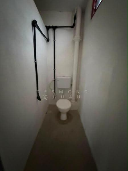 Shop for Rent in Sungai Jawi (Penang) - Desmond Chuah - Bathroom - PropertyGuru.com.my