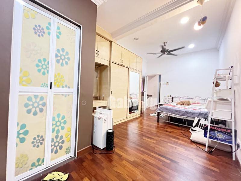 Rumah Teres 2-Tingkat untuk Dijual di Taman Desa Aman (Cheras) - Gaby Ng - Bedroom - PropertyGuru.com.my