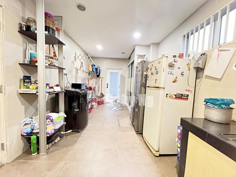 Rumah Teres 2-Tingkat untuk Dijual di Taman Desa Aman (Cheras) - Gaby Ng - Kitchen - PropertyGuru.com.my