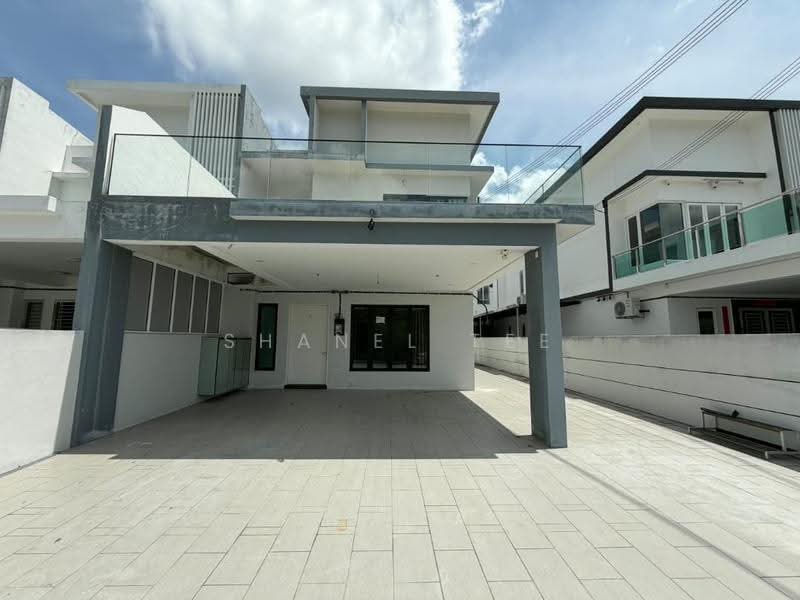 2-storey Terraced House for Sale in Bandar Seri Impian (Kluang) - Shanel Tee - Exterior - PropertyGuru.com.my