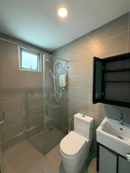 2-storey Terraced House for Sale in Bandar Seri Impian (Kluang) - Shanel Tee - Bathroom - PropertyGuru.com.my