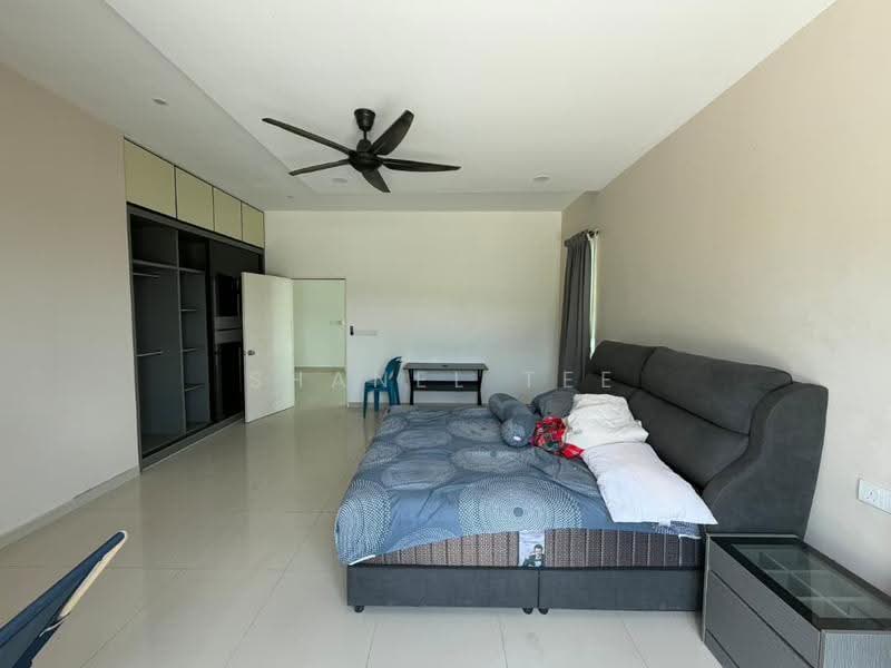 2-storey Terraced House for Sale in Bandar Seri Impian (Kluang) - Shanel Tee - Bedroom - PropertyGuru.com.my