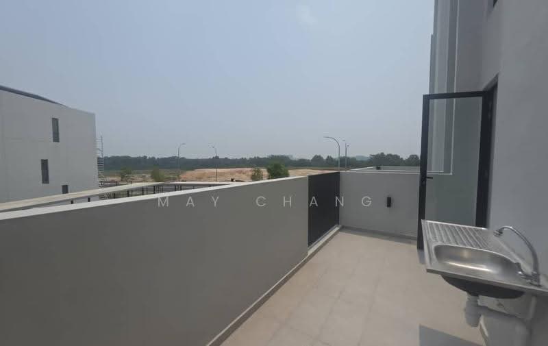 Townhouse for Rent in Petaling (Selangor) - May Chang - Balcony - PropertyGuru.com.my