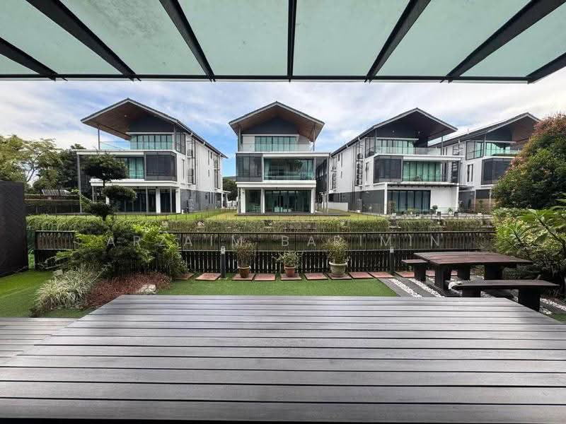 Bungalow House untuk Dijual di Senibong (Permas Jaya) - Arzaim Barimin - Exterior - PropertyGuru.com.my